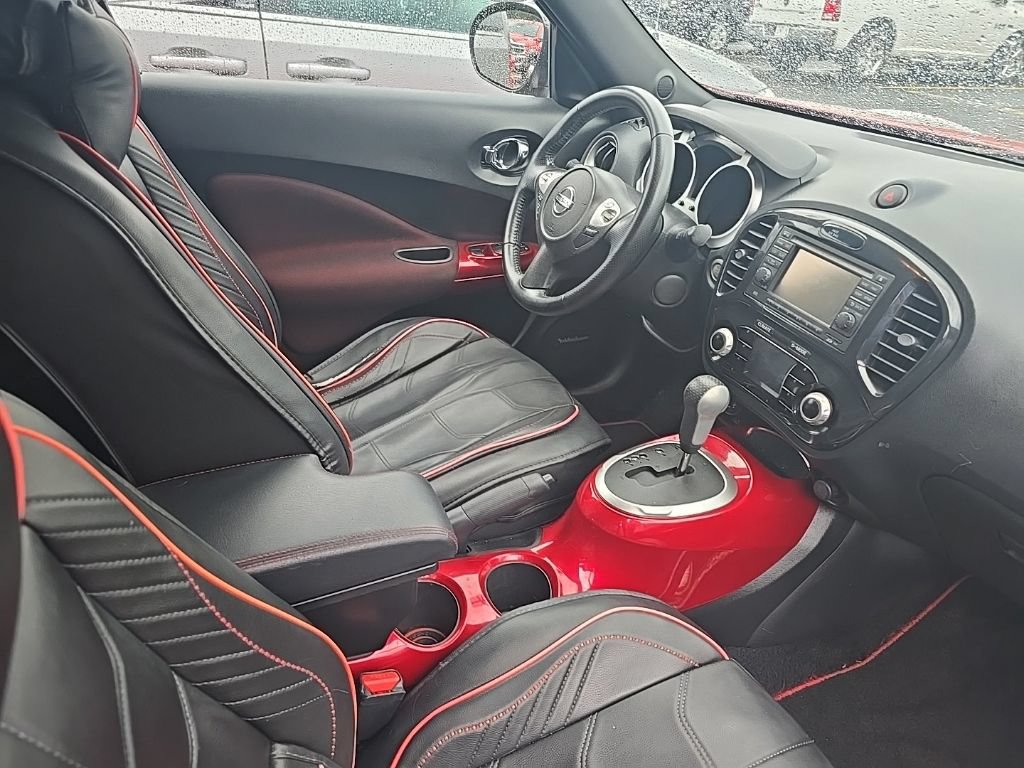 Used 2014 Nissan Juke SV w/ Navigation Package AWD/4WD image 10