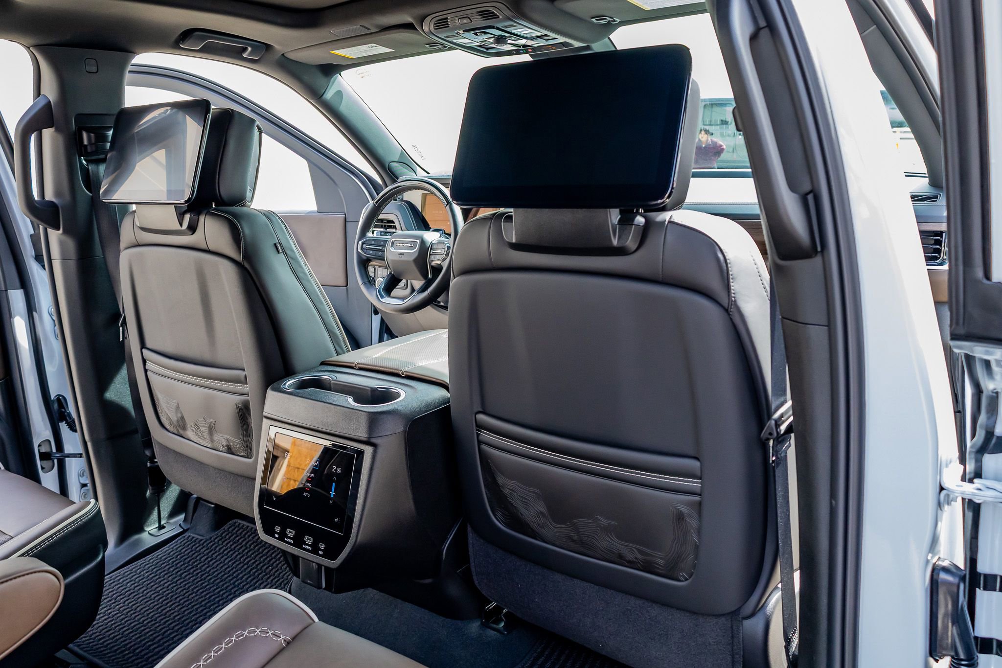 Used 2026 GMC Yukon XL Denali Ultimate image 31