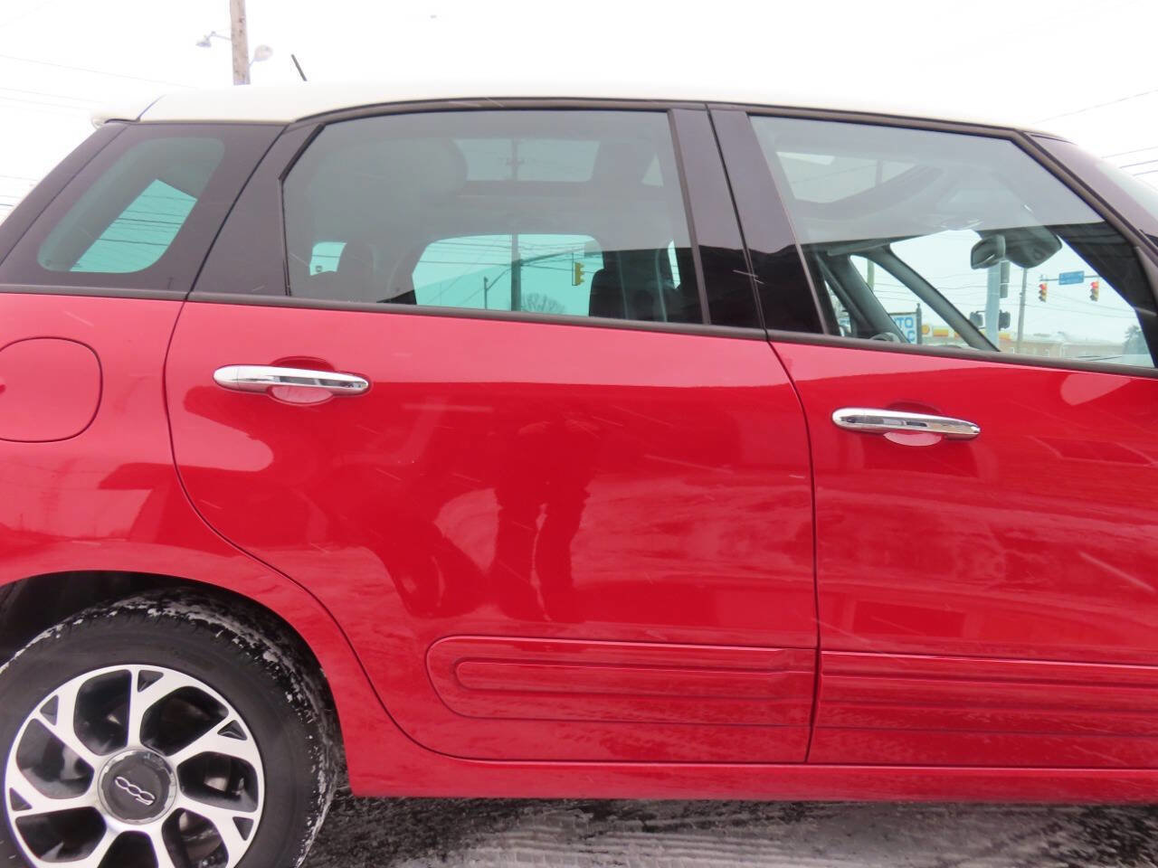 Used 2014 FIAT 500L Easy w/ Popular Equipment Group image 22