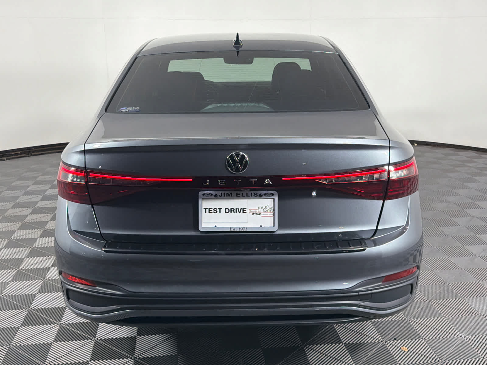 Used 2025 Volkswagen Jetta Sport FWD image 7