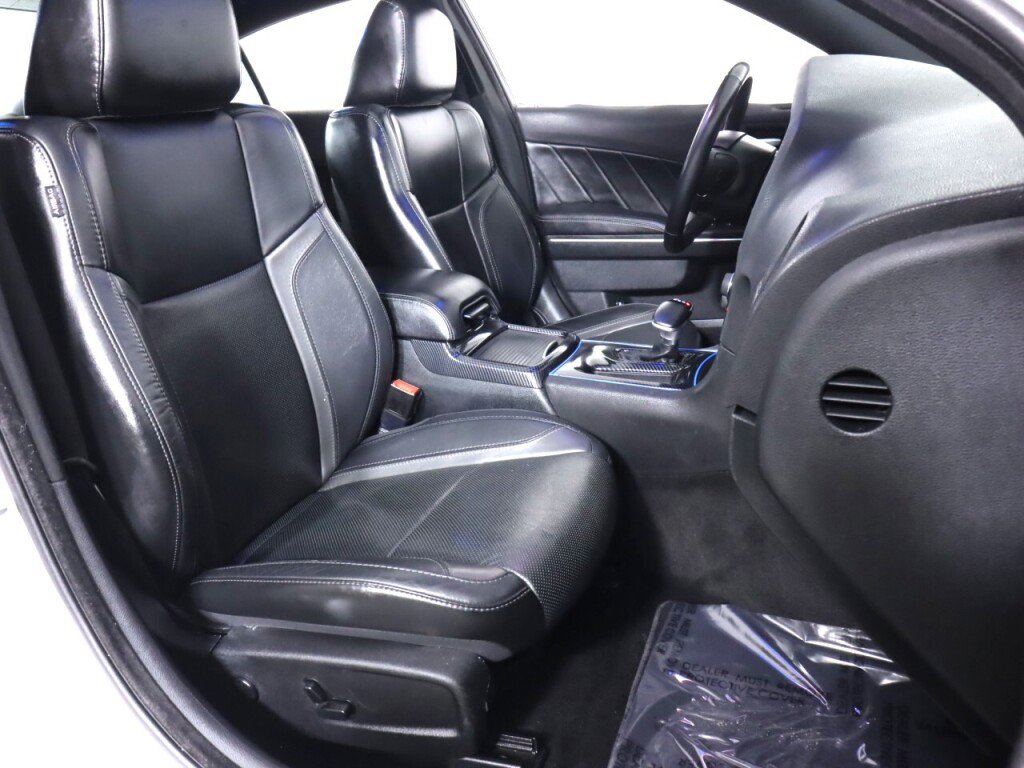 Used 2016 Dodge Charger SXT w/ Plus Group image 39