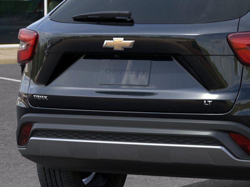 New 2026 Chevrolet Trax LT FWD image 14