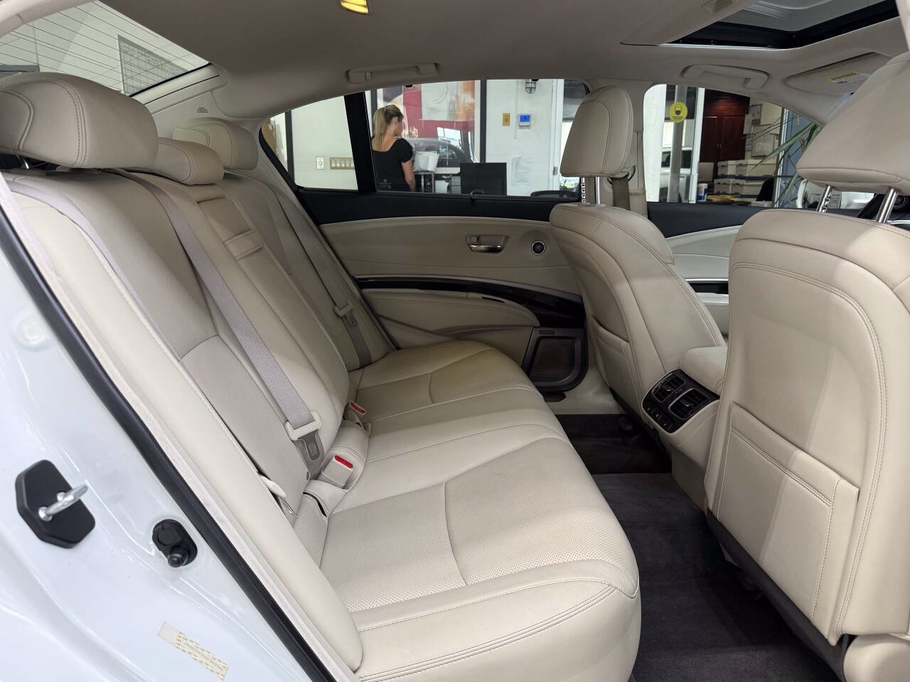 Used 2016 Acura RLX w/ Advance Package FWD image 15
