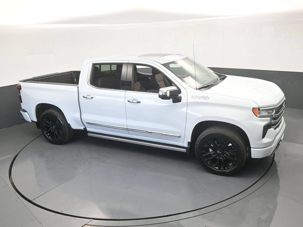 Used 2026 Chevrolet Silverado 1500 High Country w/ Technology Package AWD/4WD image 70