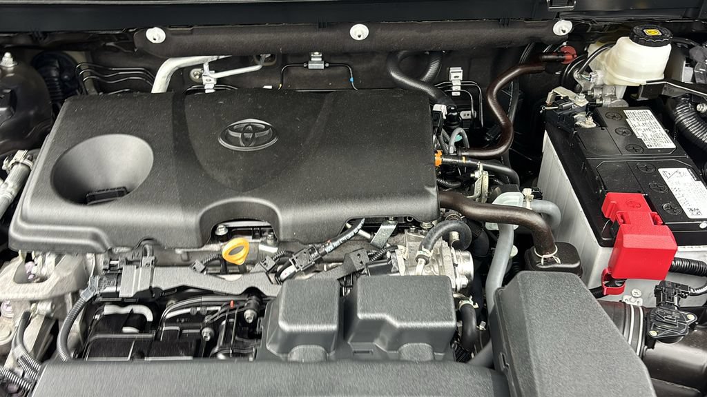 Used 2023 Toyota RAV4 XLE Premium AWD/4WD image 37
