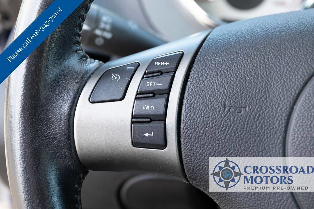 Used 2008 Pontiac Solstice Convertible w/ Premium Package image 17