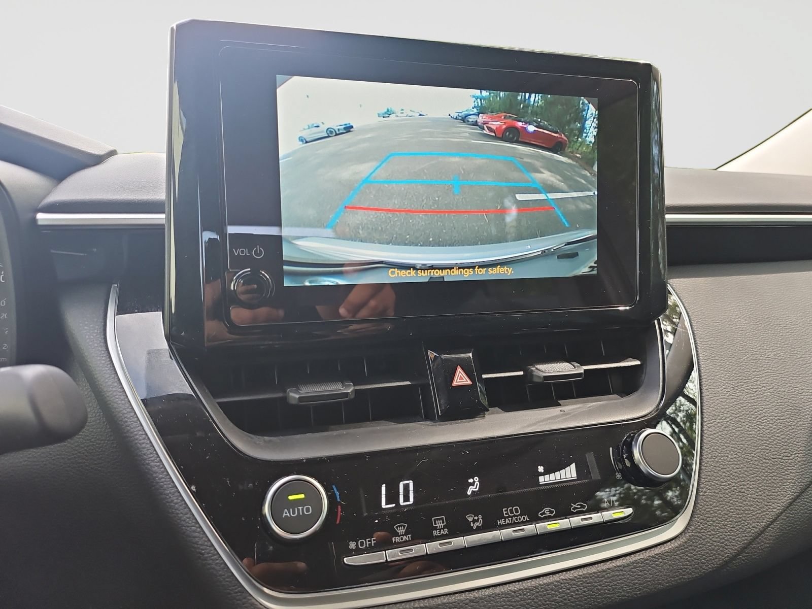 Used 2024 Toyota Corolla LE FWD image 28