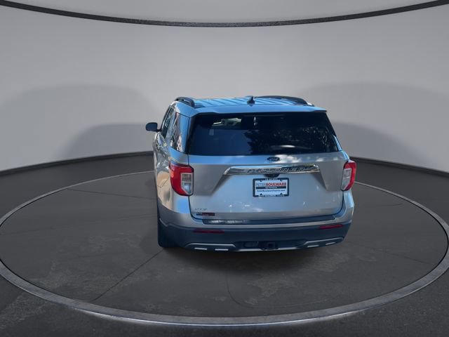 Used 2021 Ford Explorer XLT w/ Equipment Group 202A image 13