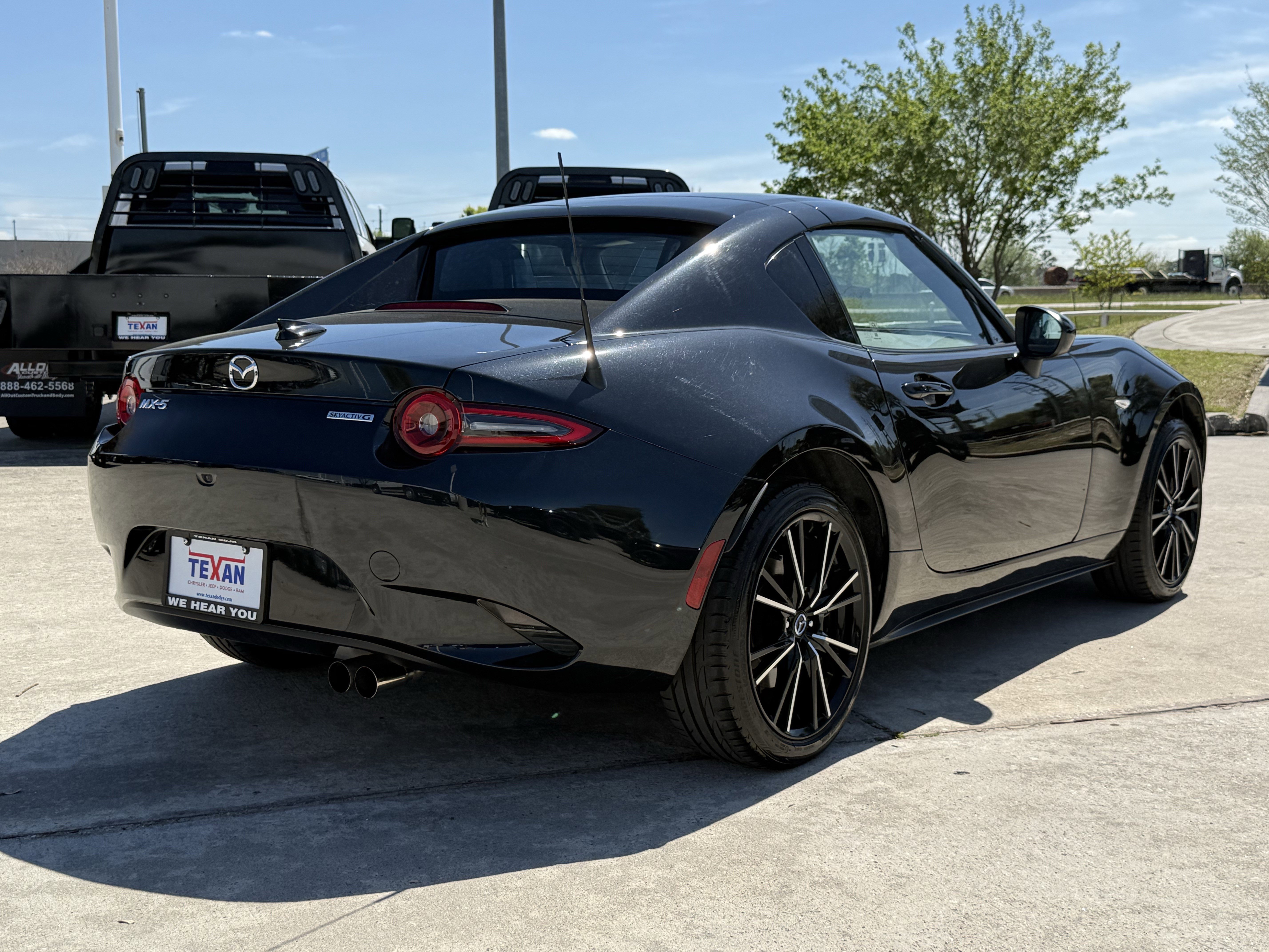 Used 2025 MAZDA MX-5 Miata RF Grand Touring image 5