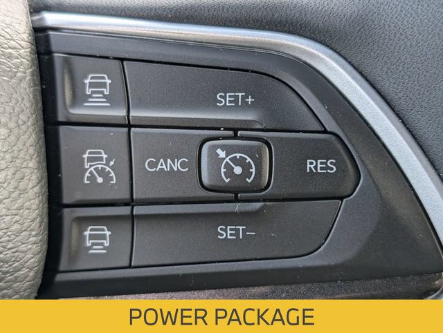 Certified 2023 Jeep Grand Cherokee Altitude AWD/4WD image 21