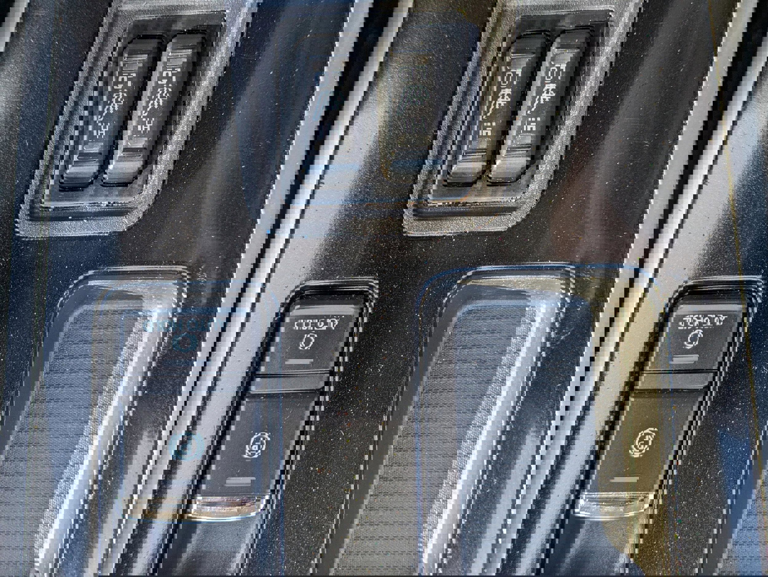 Used 2019 Mitsubishi Outlander SEL image 25