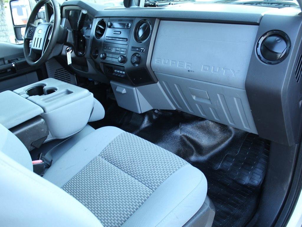 Used 2016 Ford F250 XL w/ Power Equipment Group image 16