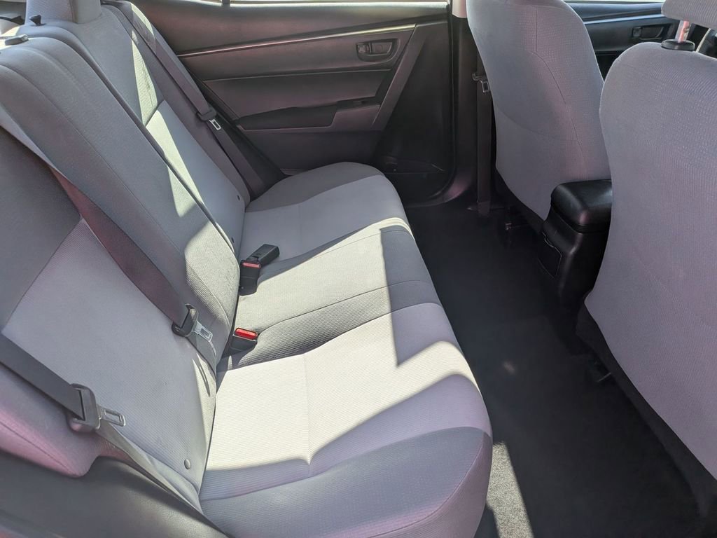 Used 2014 Toyota Corolla L FWD image 31