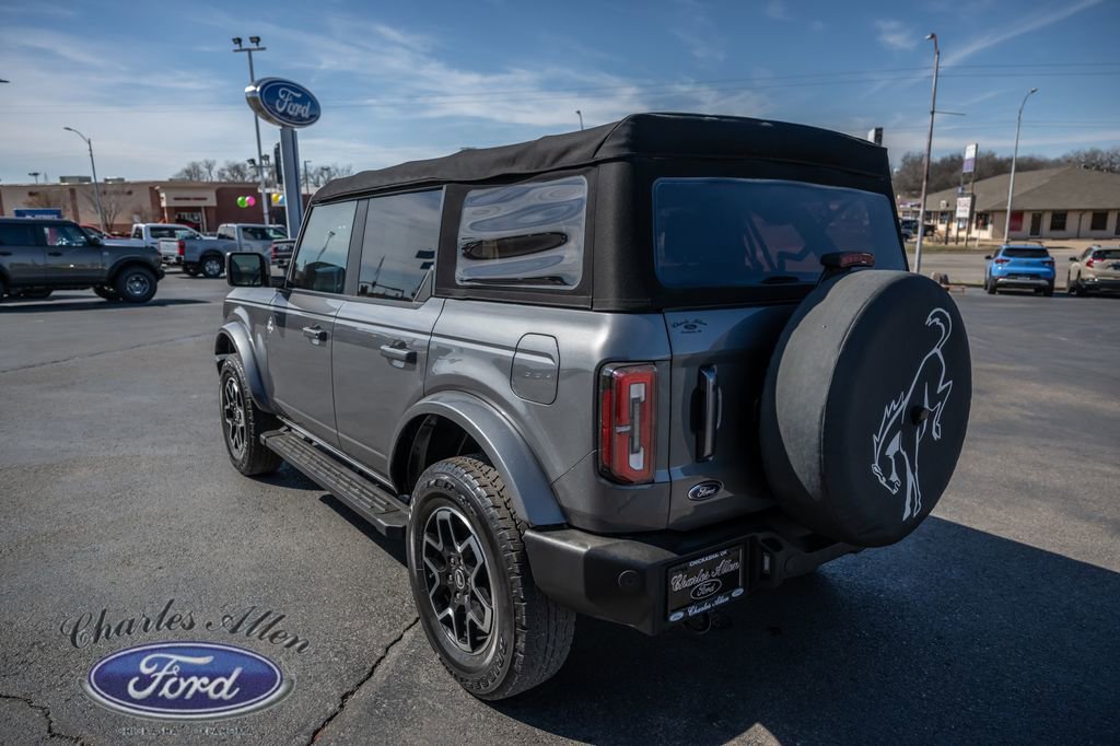 Used 2022 Ford Bronco Outer Banks image 5