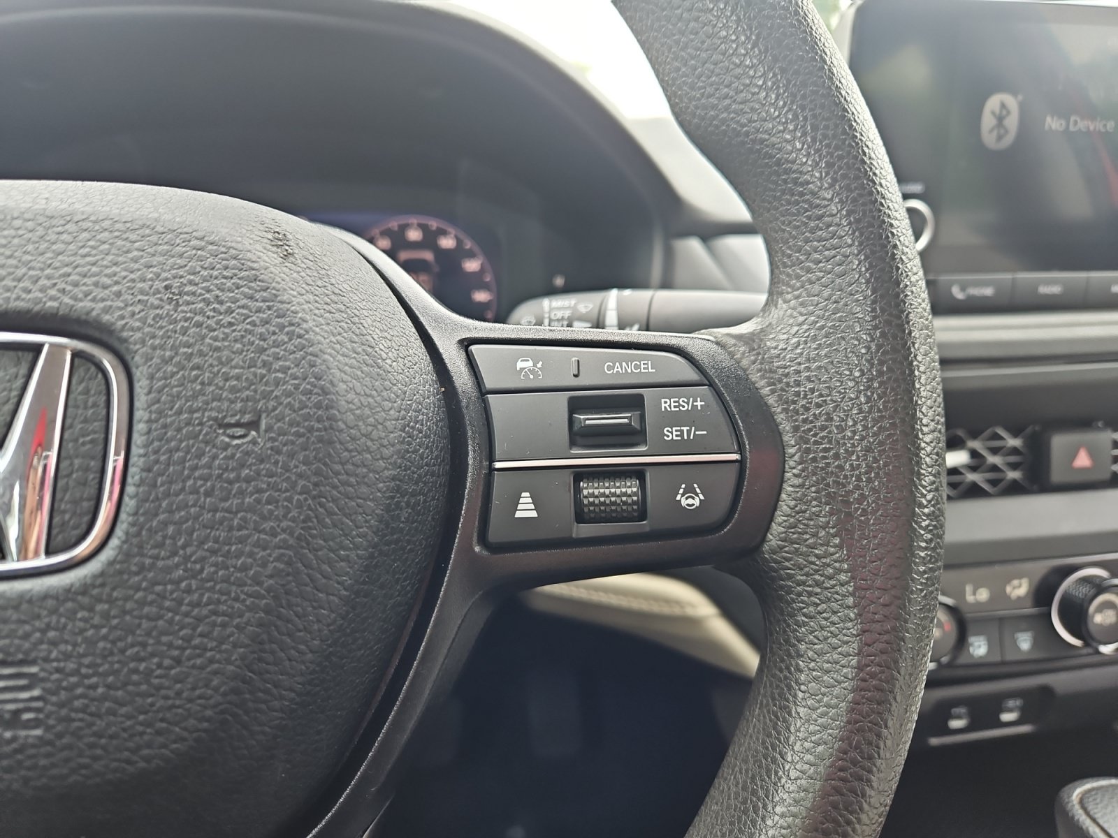 Used 2023 Honda Accord EX image 24