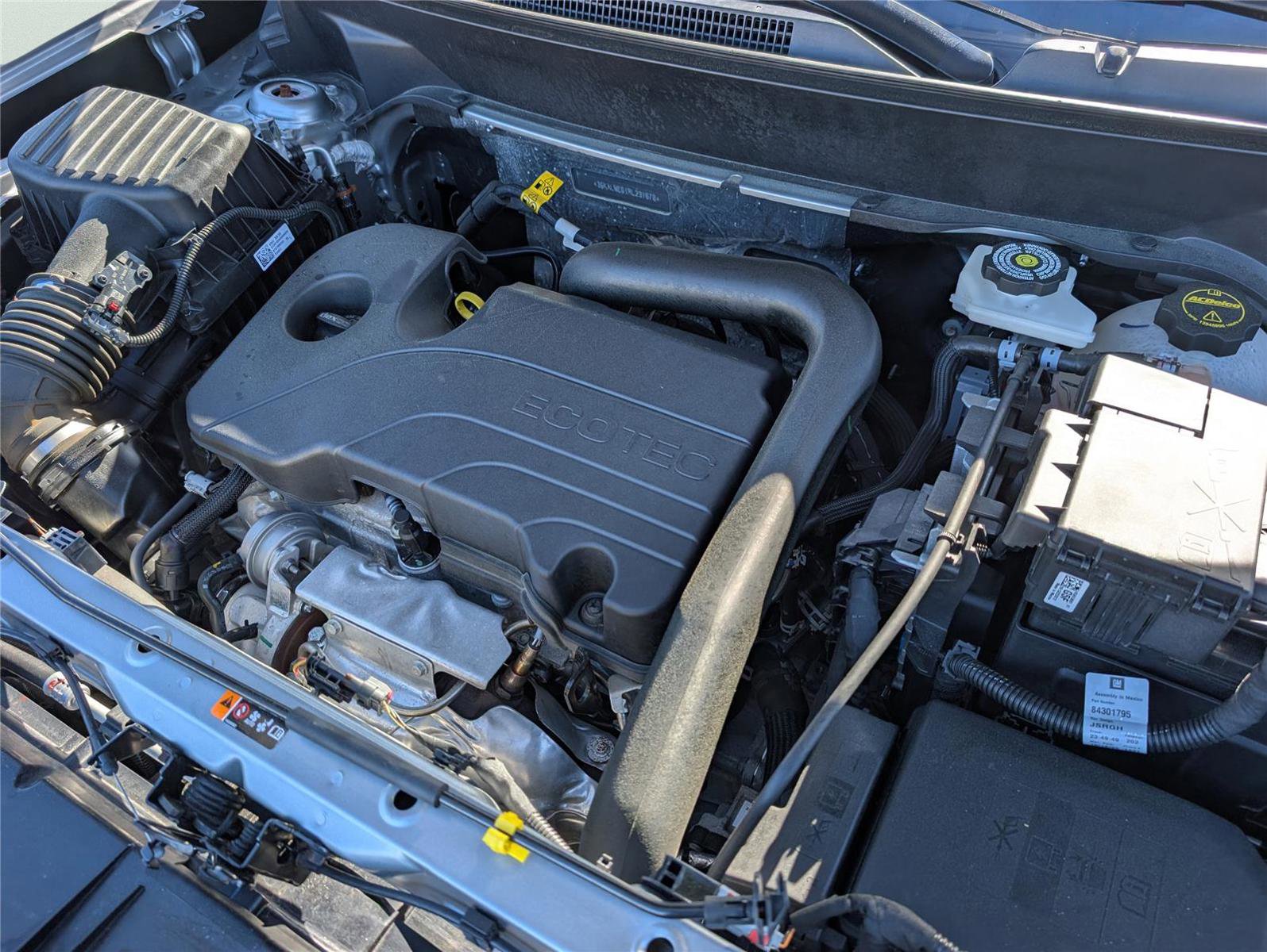 Used 2024 GMC Terrain SLE image 38