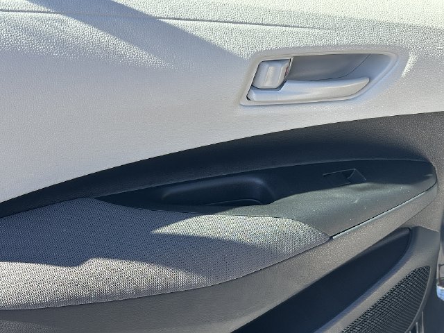 New 2027 Toyota Corolla LE FWD image 18