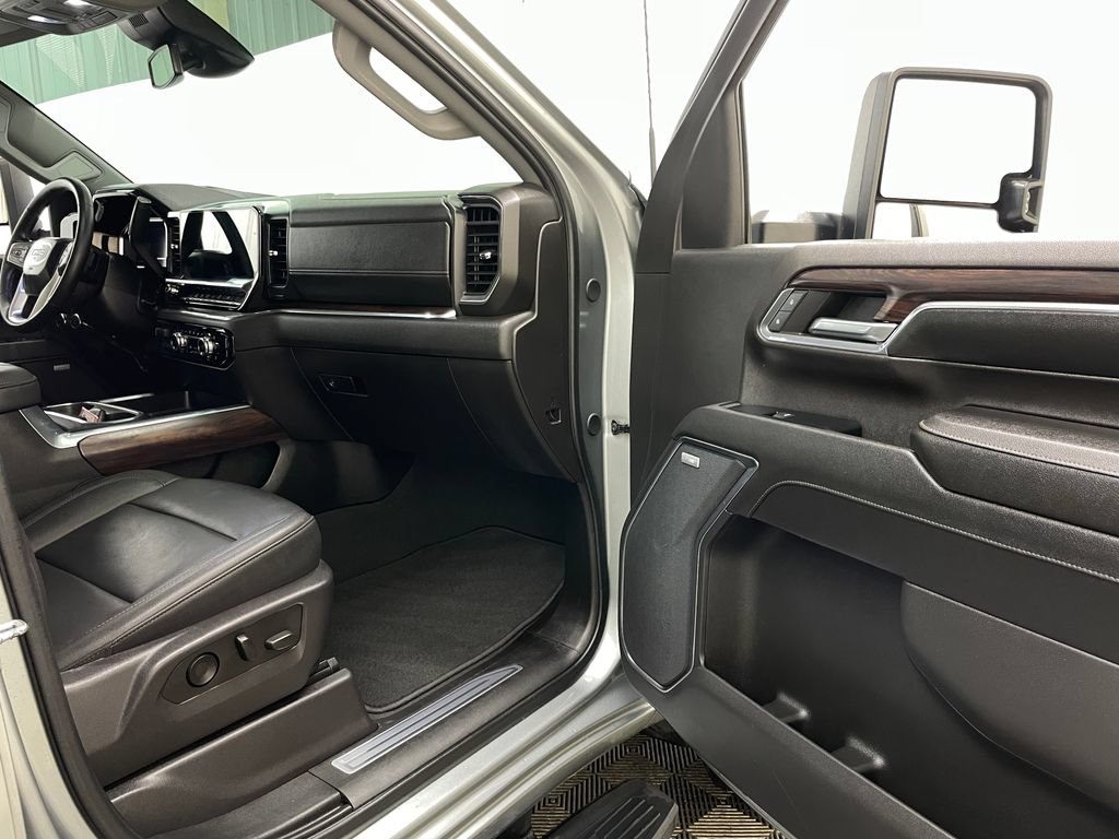Certified 2024 GMC Sierra 2500 SLT w/ SLT Premium Package AWD/4WD image 42