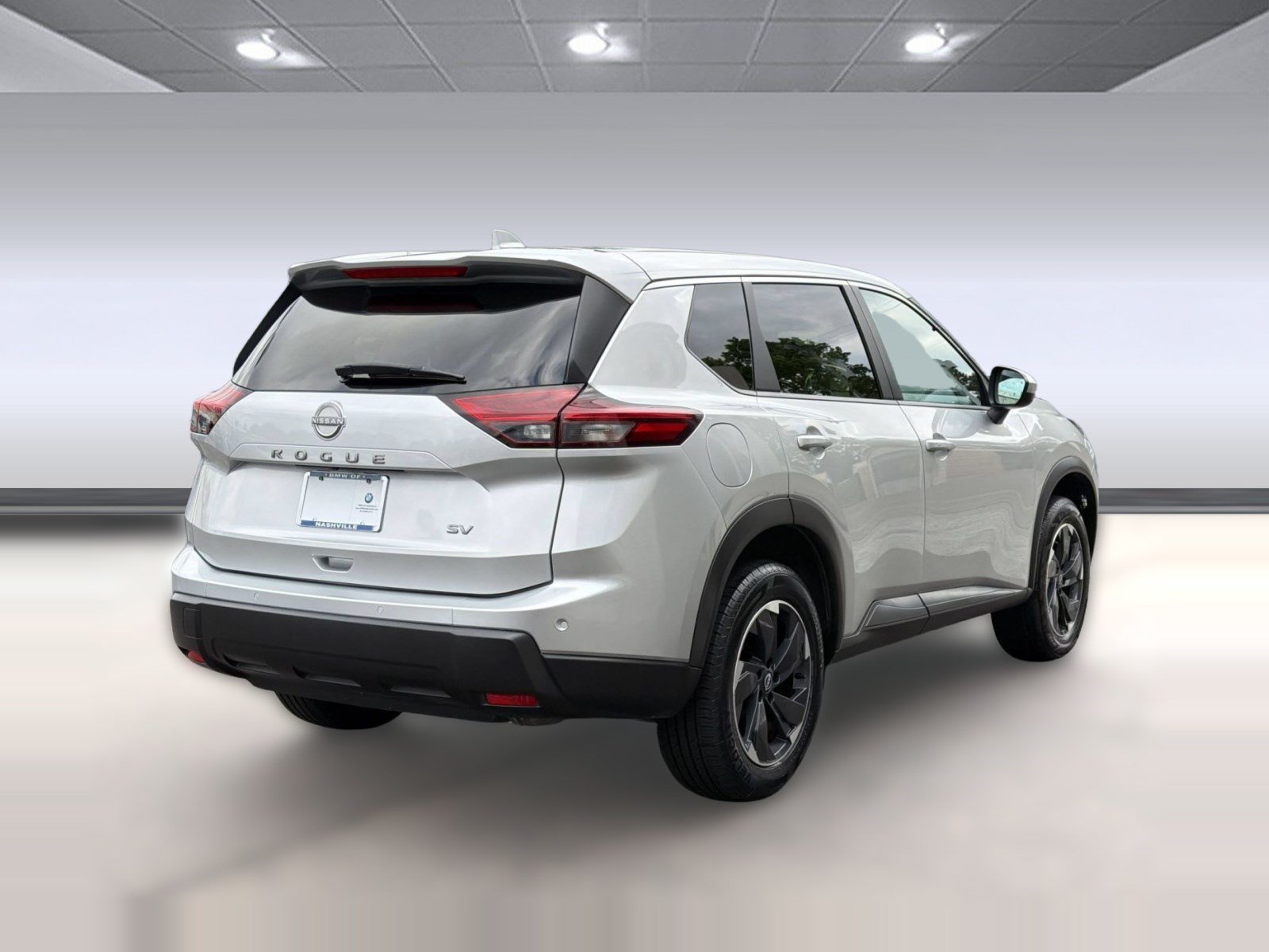 Used 2024 Nissan Rogue SV FWD image 9