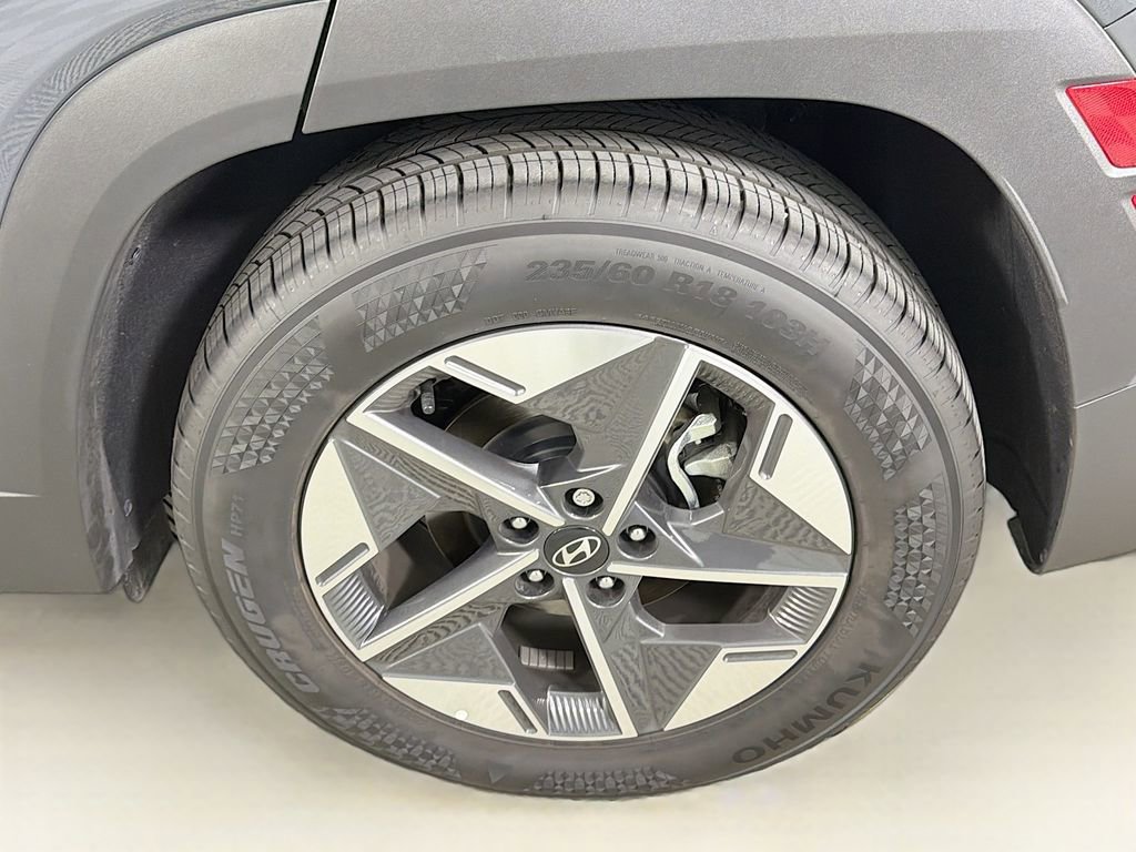 Used 2025 Hyundai Tucson SEL FWD image 32
