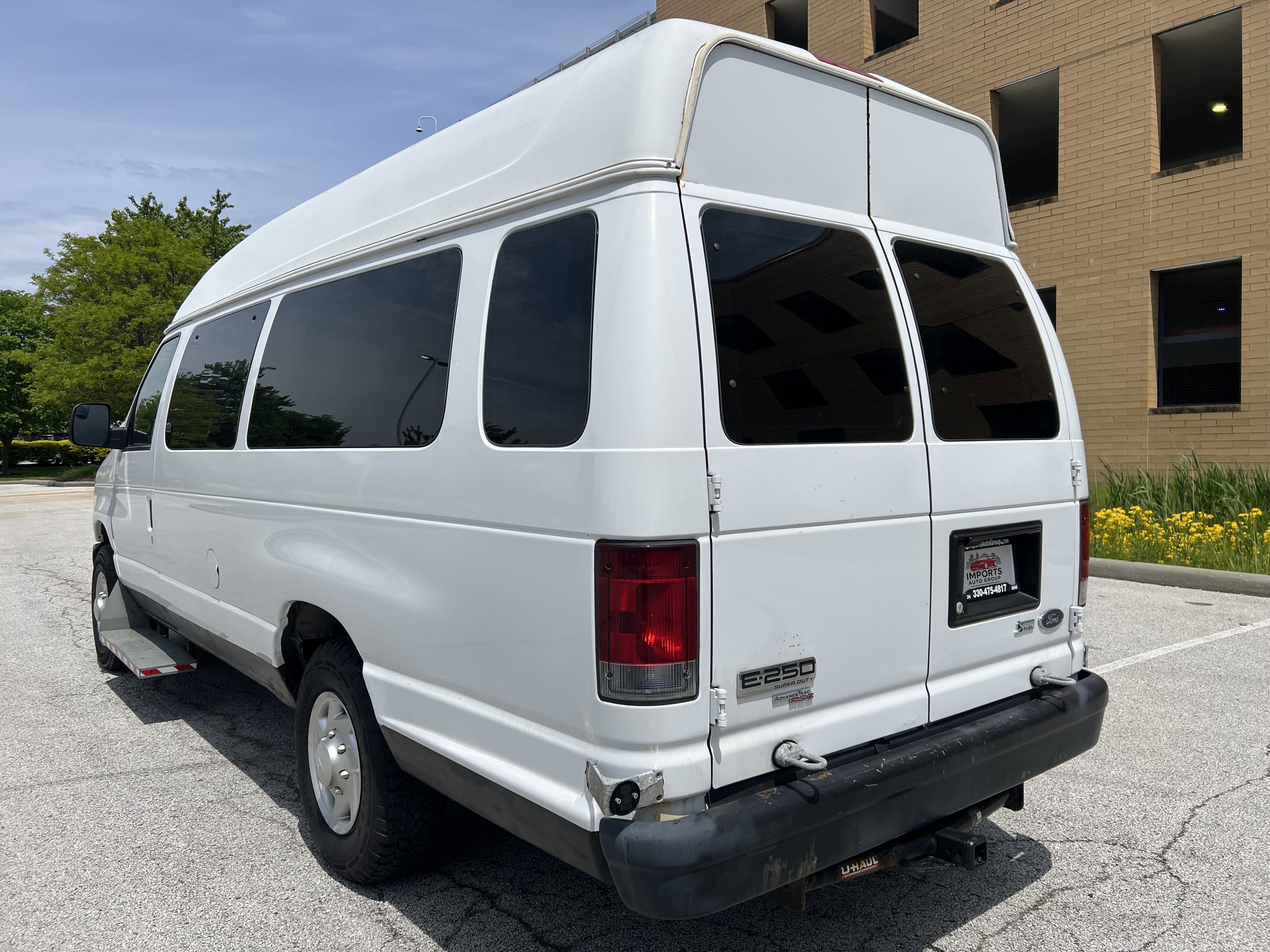 Used 2013 Ford E-250 and Econoline 250 Extended w/ PWR Group RWD image 5