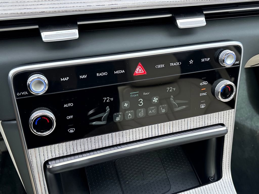 New 2026 Genesis GV80 2.5T Select AWD/4WD image 17