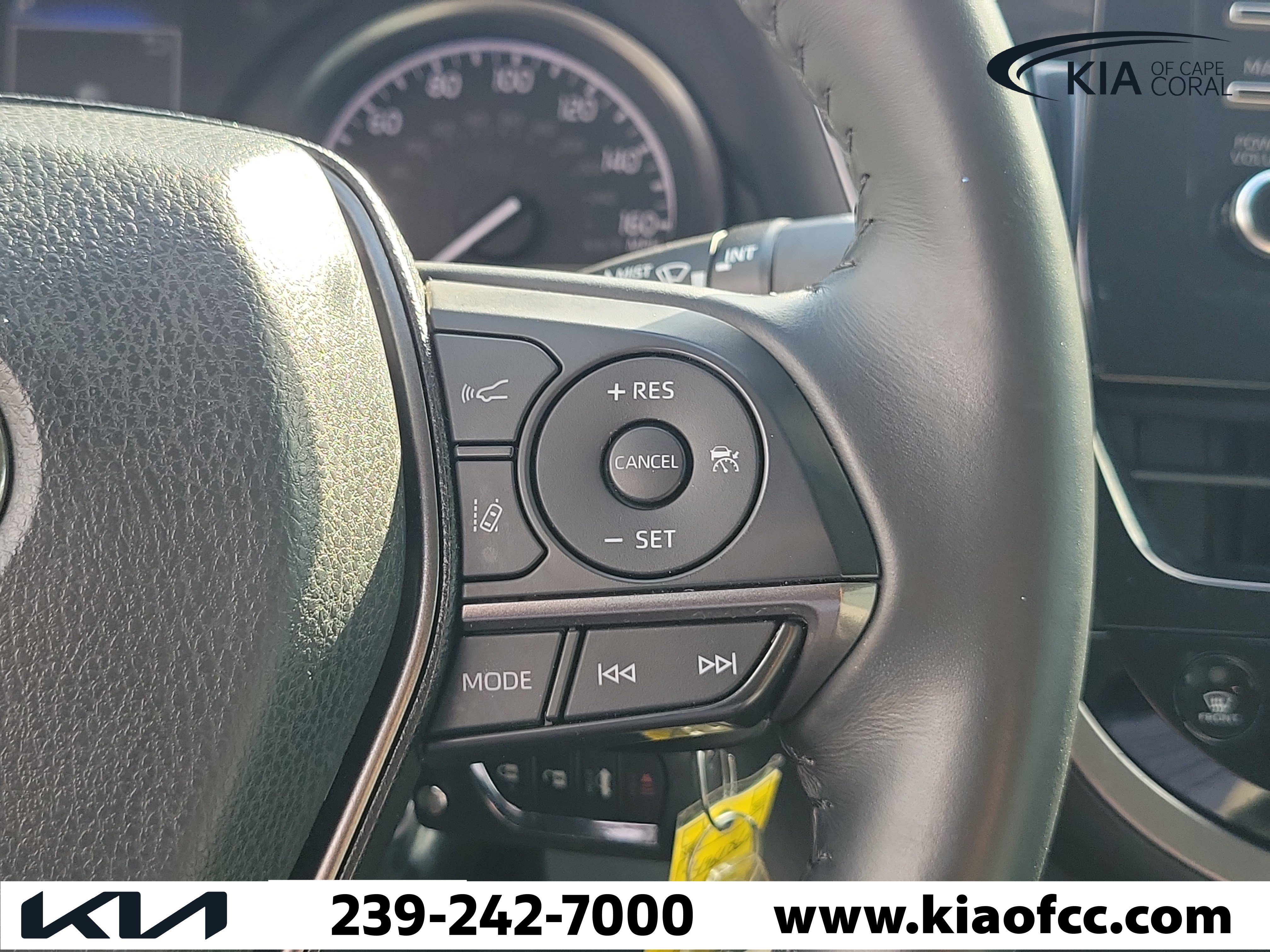 Used 2023 Toyota Camry SE FWD image 25