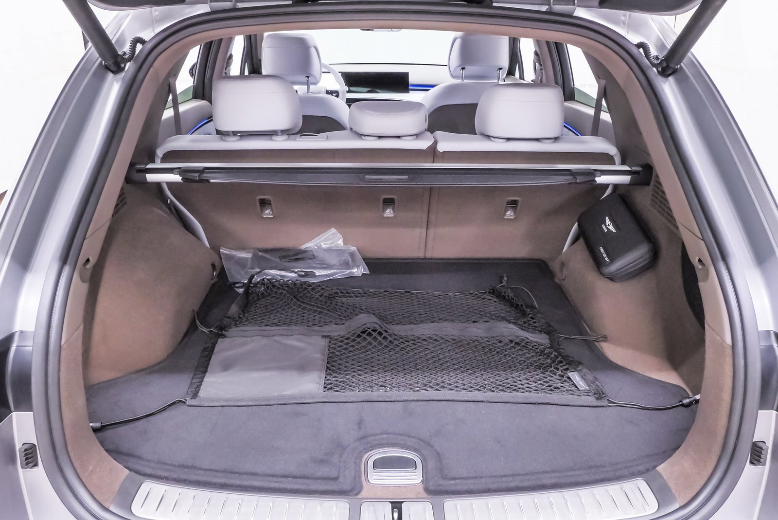 Certified 2026 Genesis GV70 2.5T Advanced image 25