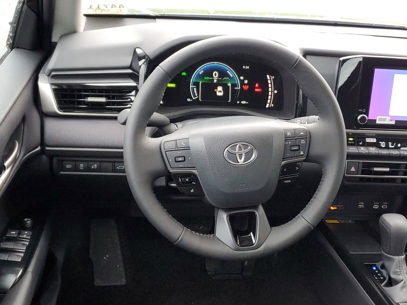 Used 2026 Toyota Camry LE w/ Convenience Package image 12