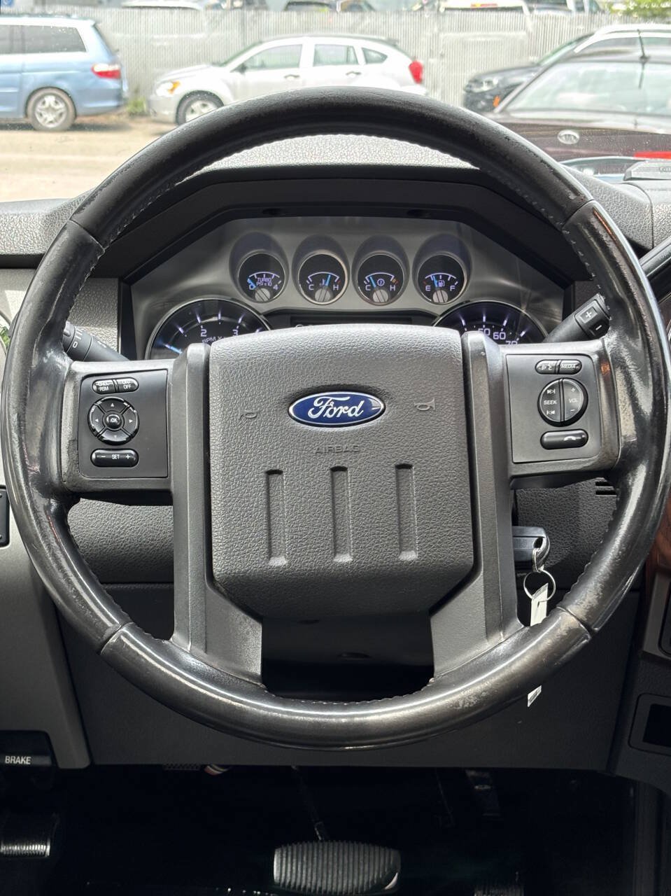 Used 2015 Ford F350 Lariat w/ Lariat Ultimate Package AWD/4WD image 26