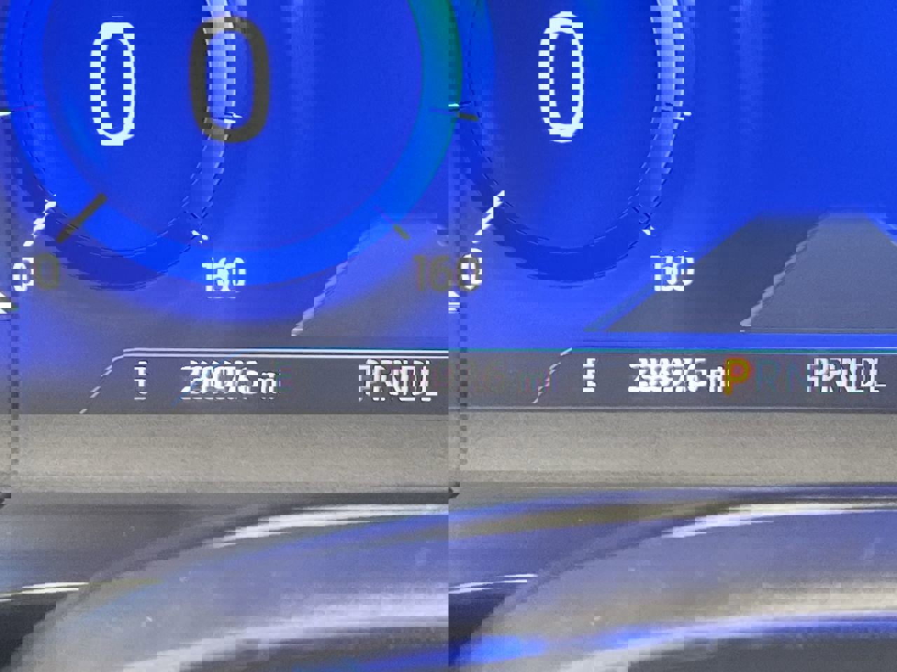 Certified 2022 Ford Escape Titanium w/ Class II Trailer Tow Package image 17