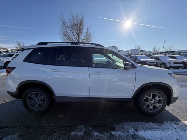 Used 2024 Honda Passport TrailSport image 9