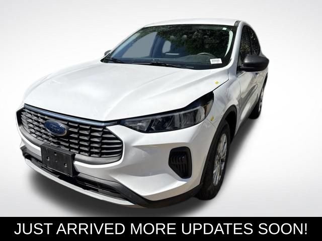 Used 2025 Ford Escape Active