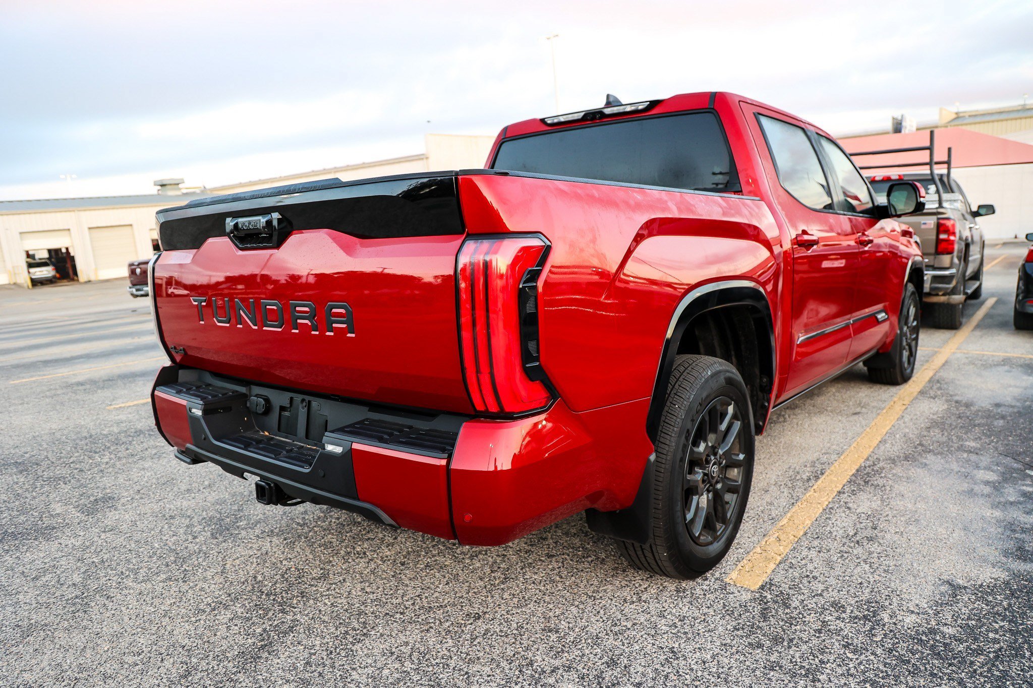 Used 2026 Toyota Tundra Platinum AWD/4WD image 7