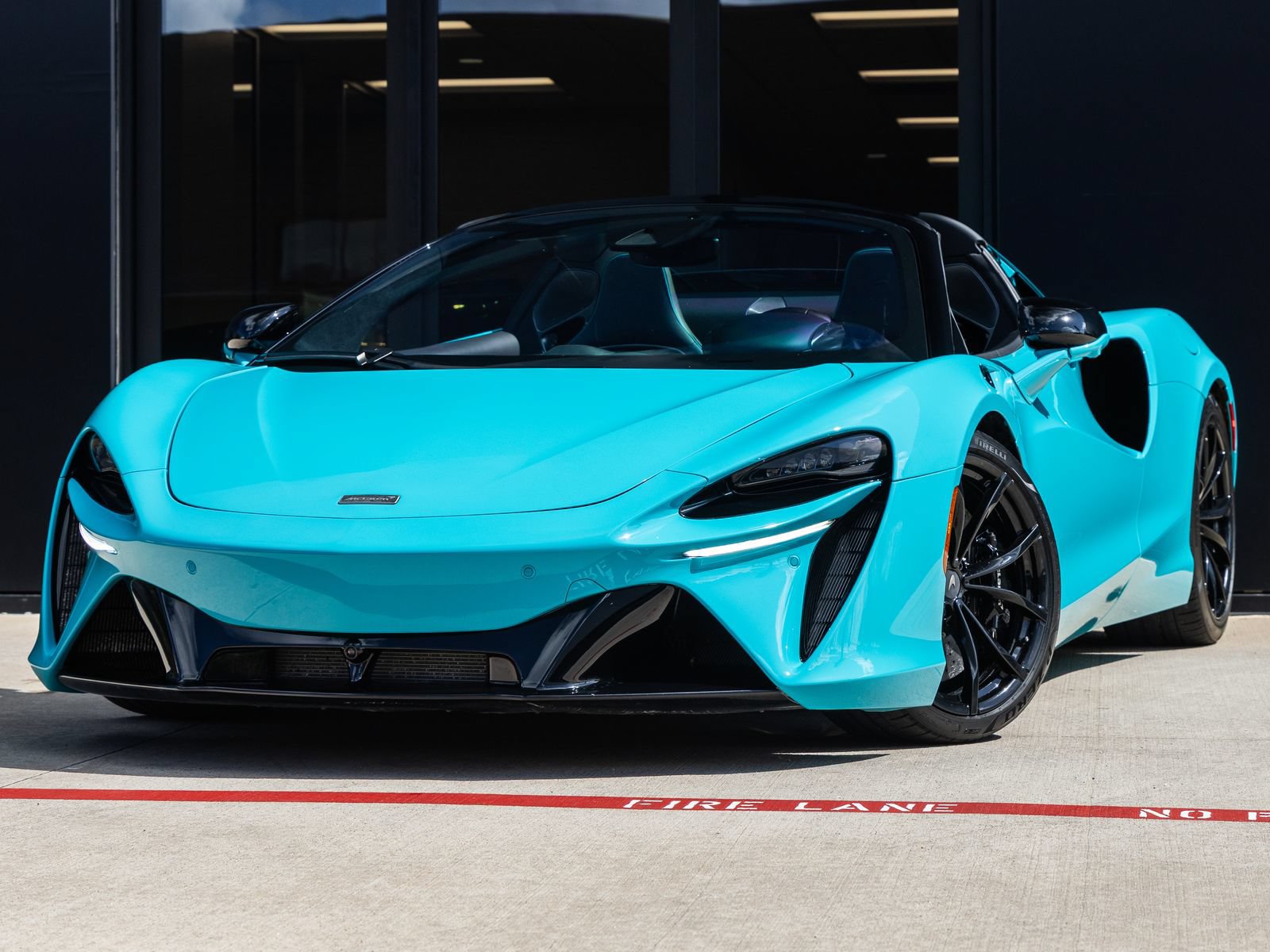 Used 2025 McLaren Artura Spider