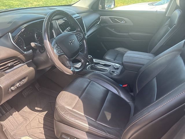 Used 2020 Chevrolet Traverse RS w/ LPO, Floor Liner Package FWD image 5