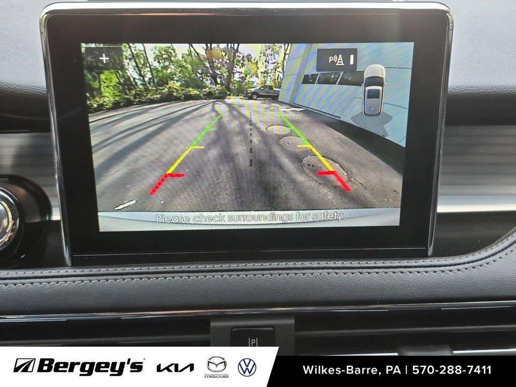 Used 2022 Lincoln Corsair AWD w/ Equipment Group 101A image 25