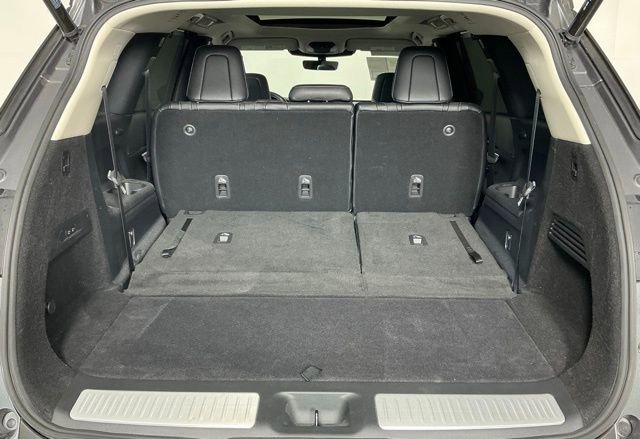 Certified 2023 INFINITI QX60 Sensory w/ Cargo Package AWD/4WD image 22