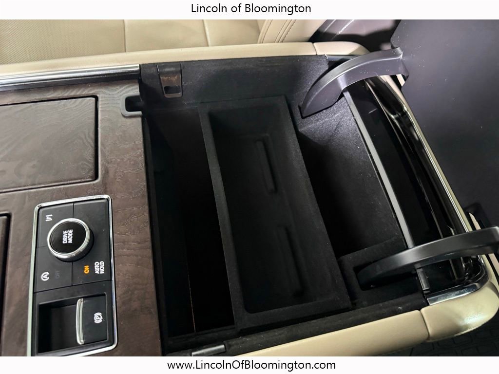 Certified 2024 Lincoln Navigator L Reserve AWD/4WD image 34