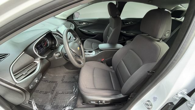 Used 2024 Chevrolet Malibu LS FWD image 18