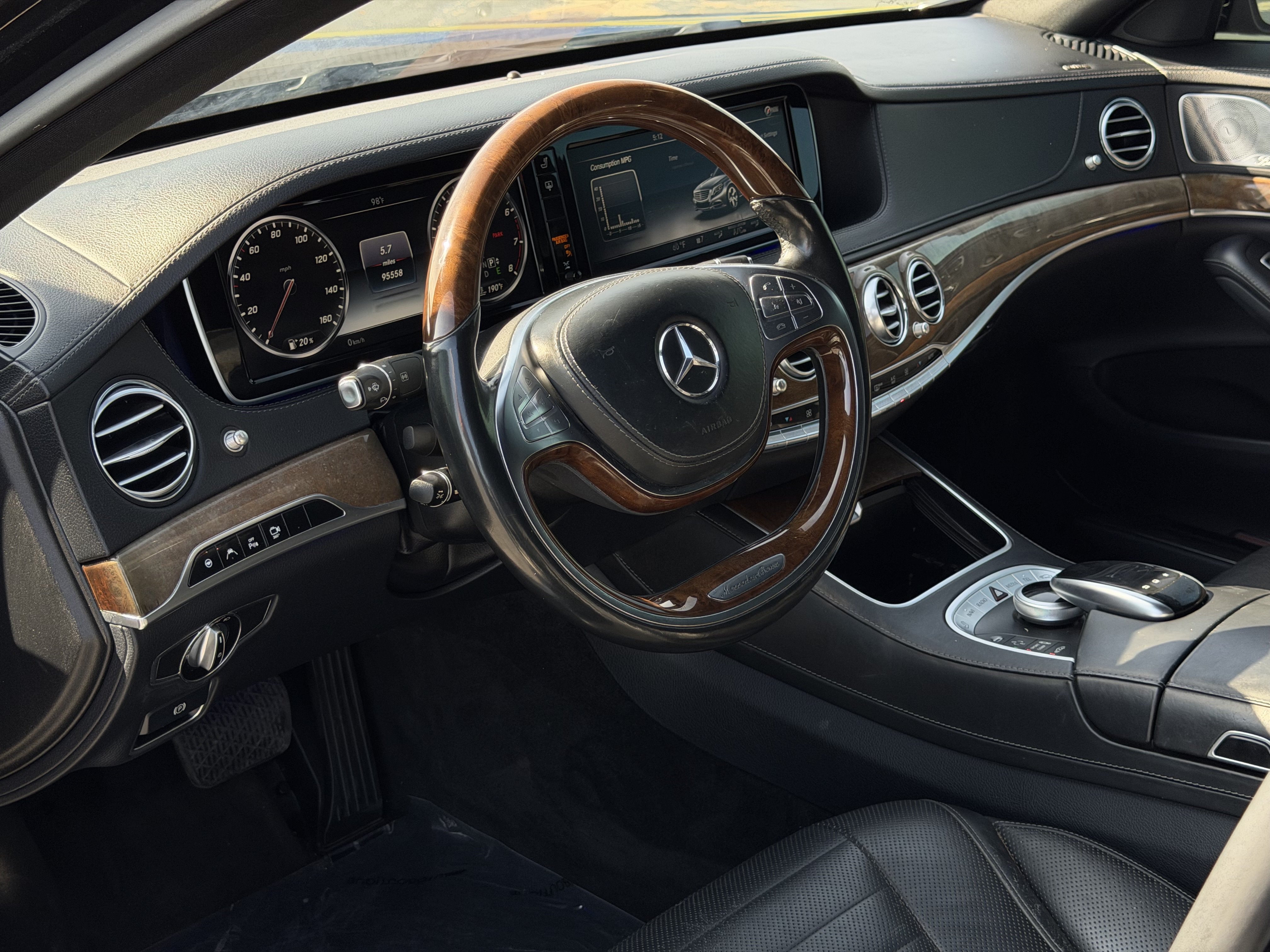 Used 2016 Mercedes-Benz S 550 4MATIC Sedan image 28