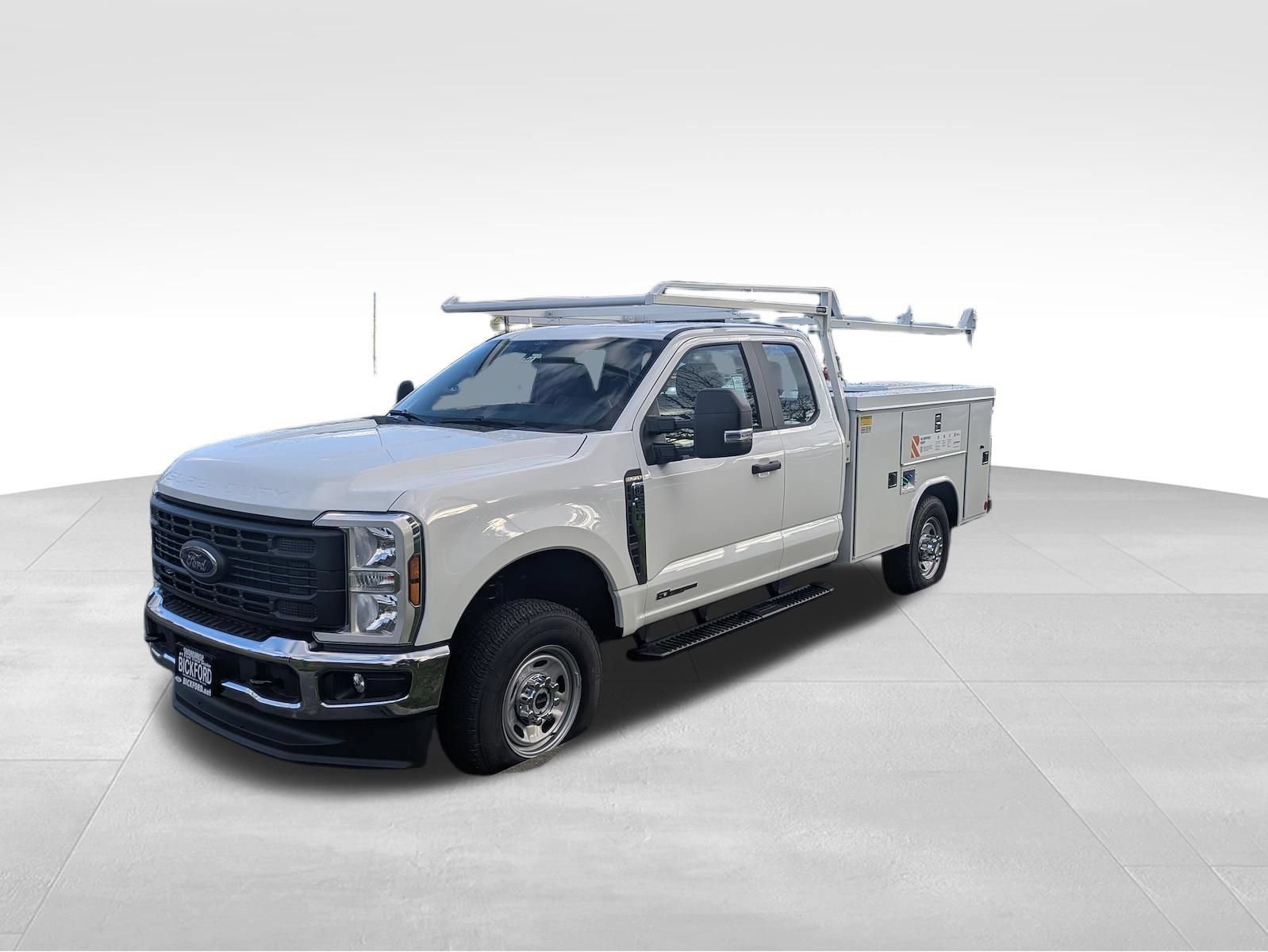 New 2025 Ford F350 XL w/ XL Chrome Package