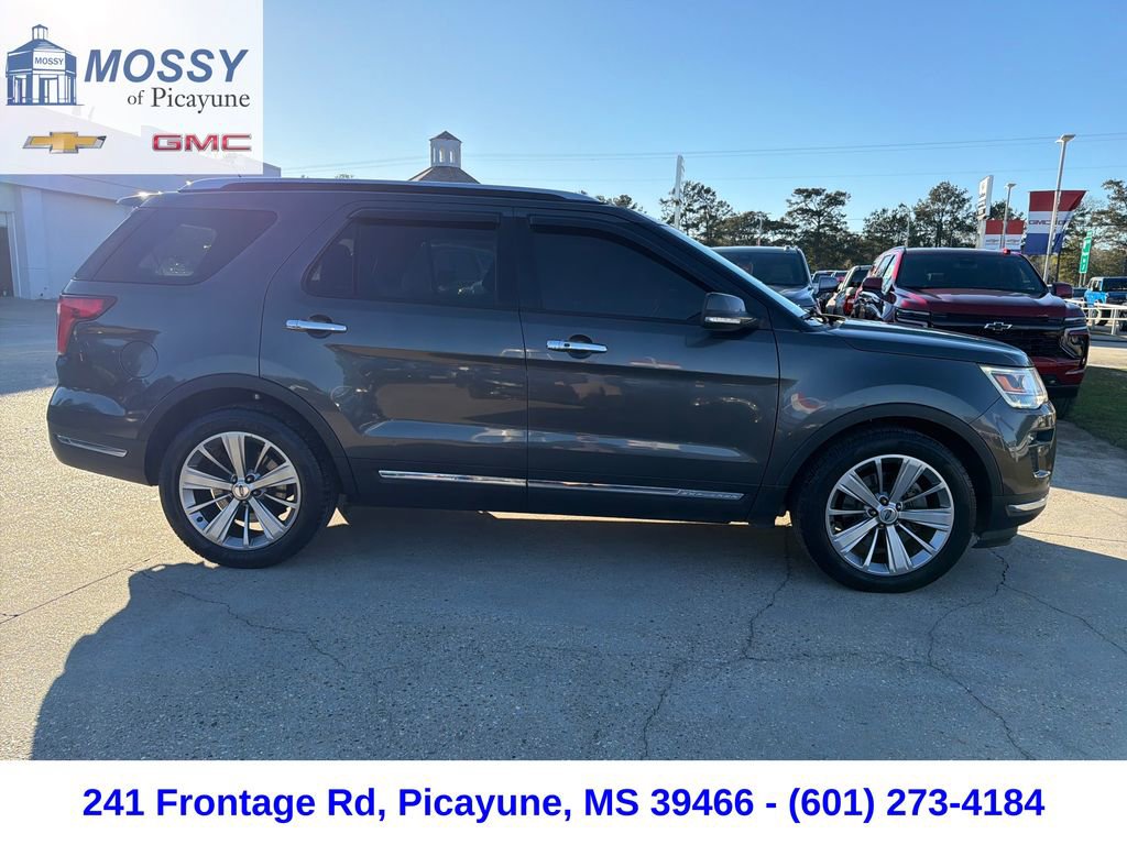Used 2018 Ford Explorer Limited image 7