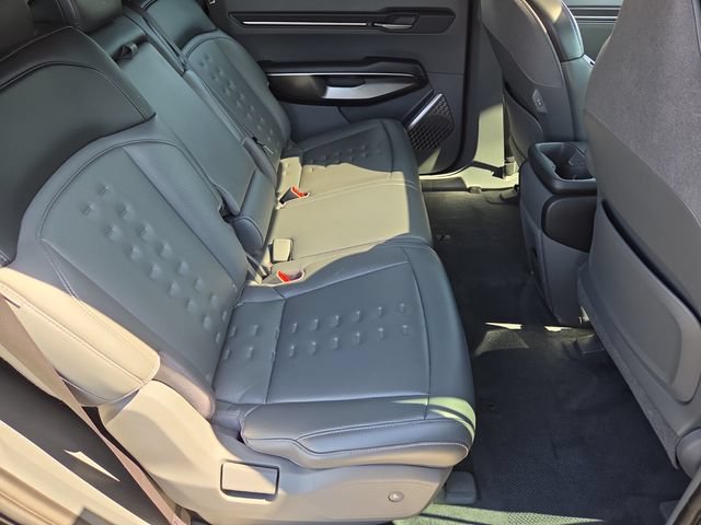 Used 2024 Kia EV9 Wind AWD/4WD image 17