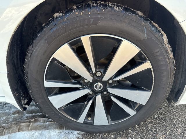 Used 2019 Nissan Altima 2.5 SV image 14