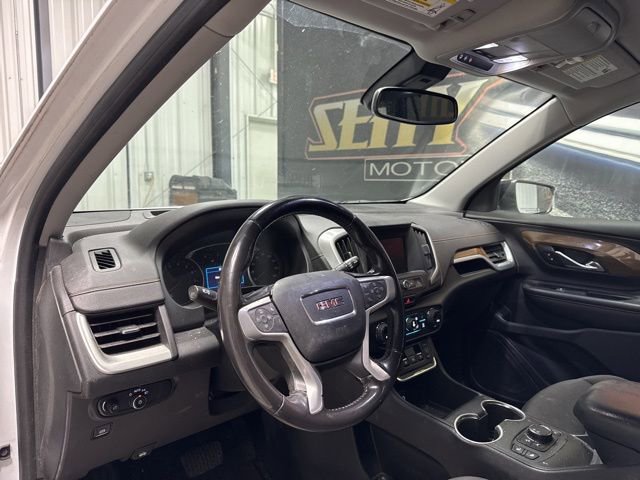 Used 2020 GMC Terrain SLE w/ Driver Convenience Package image 5