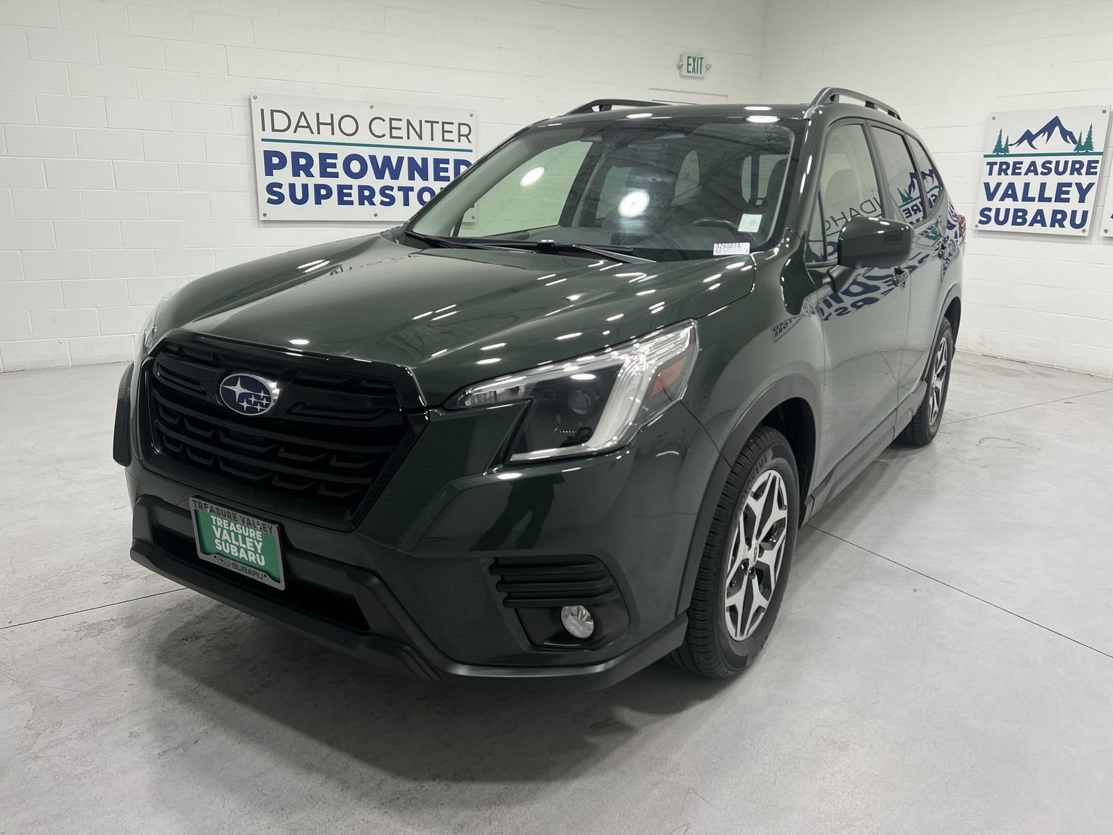 Used 2022 Subaru Forester Premium w/ Popular Package #3 AWD/4WD image 4