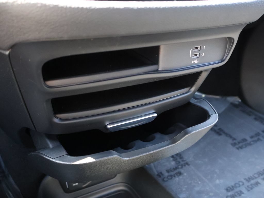 New 2026 Chrysler Pacifica Select FWD image 38
