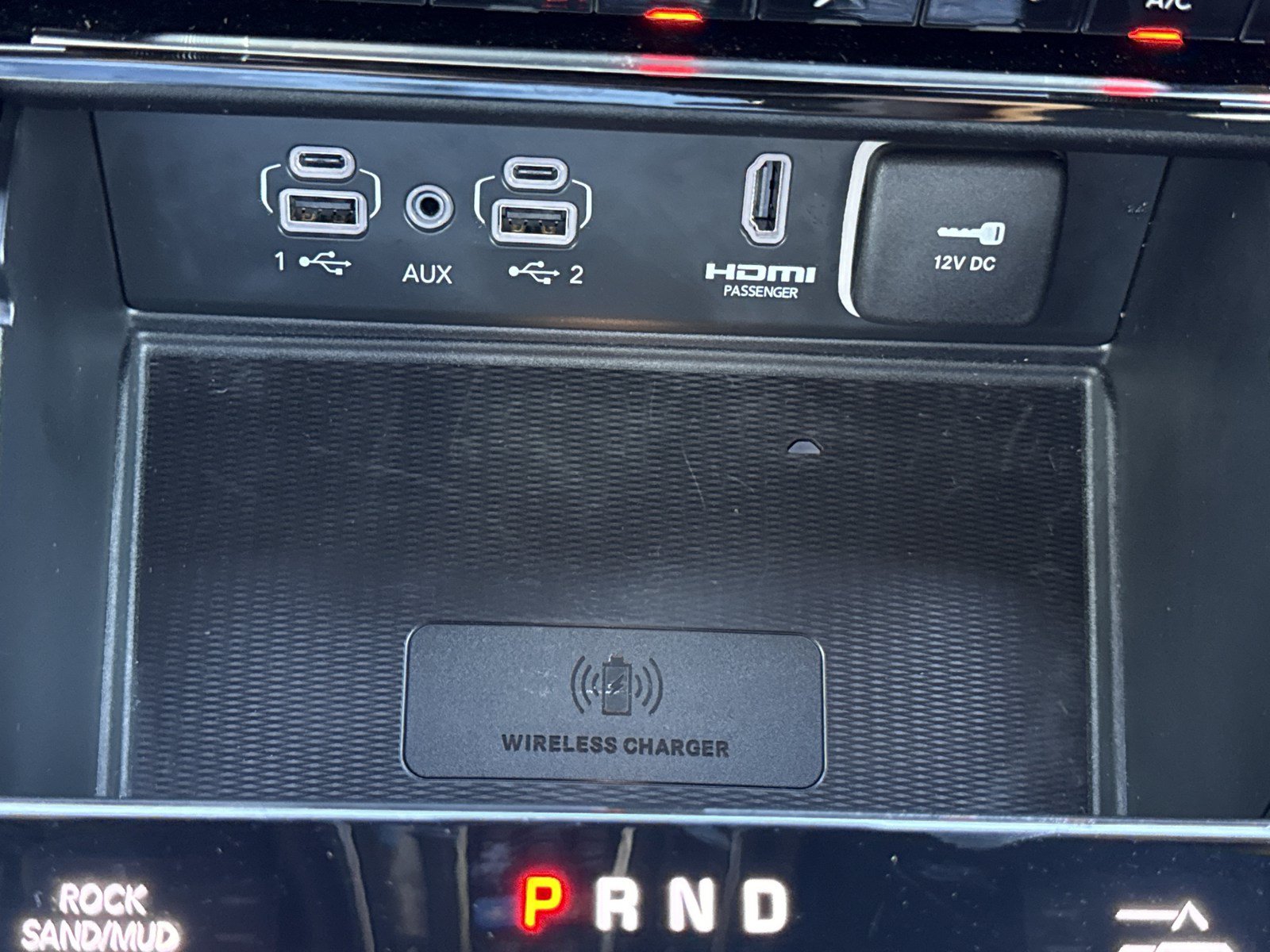 Used 2025 Jeep Grand Cherokee Summit AWD/4WD image 34