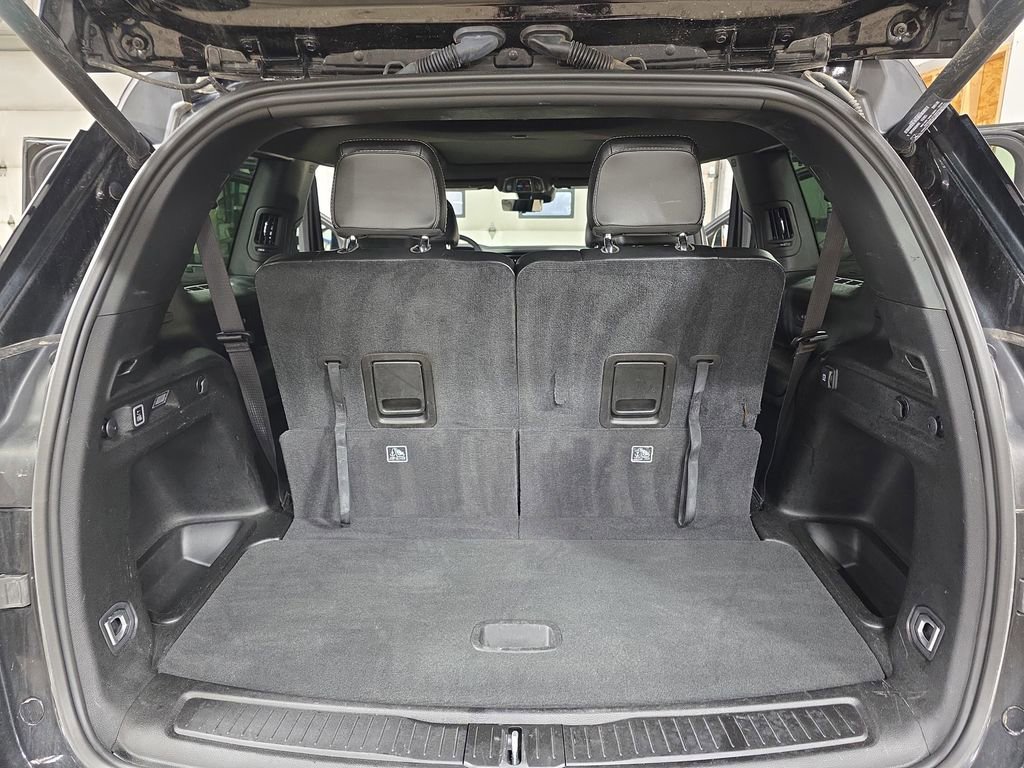 Used 2024 Jeep Grand Cherokee L Limited w/ Luxury Tech Group II image 13